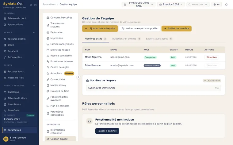 Liste des utilisateurs du dossier avec leur rôle, leur statut d'activation et les invitations en attente.